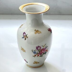 VTG Reichenbach floral porcelain vase 7” Gold Rim German Democratic Republic